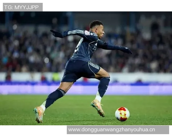 姆巴佩底线强突制造对手乌龙助皇马2-0领先塔拉维亚